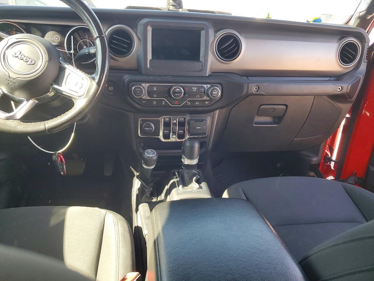 2020 Jeep Gladiator Sport - zdjęcie 8