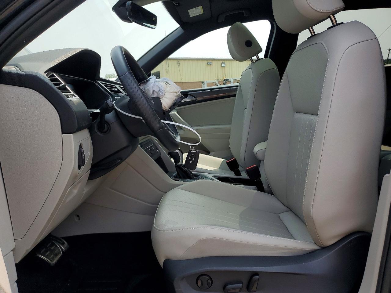 2024 Volkswagen Tiguan Se R-Line Black - zdjęcie 7