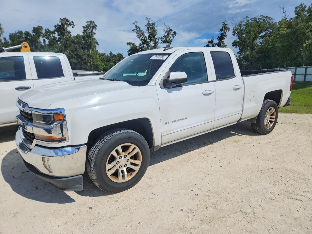 2019 Chevrolet Silverado Ld C1500 Lt - zdjęcie główne