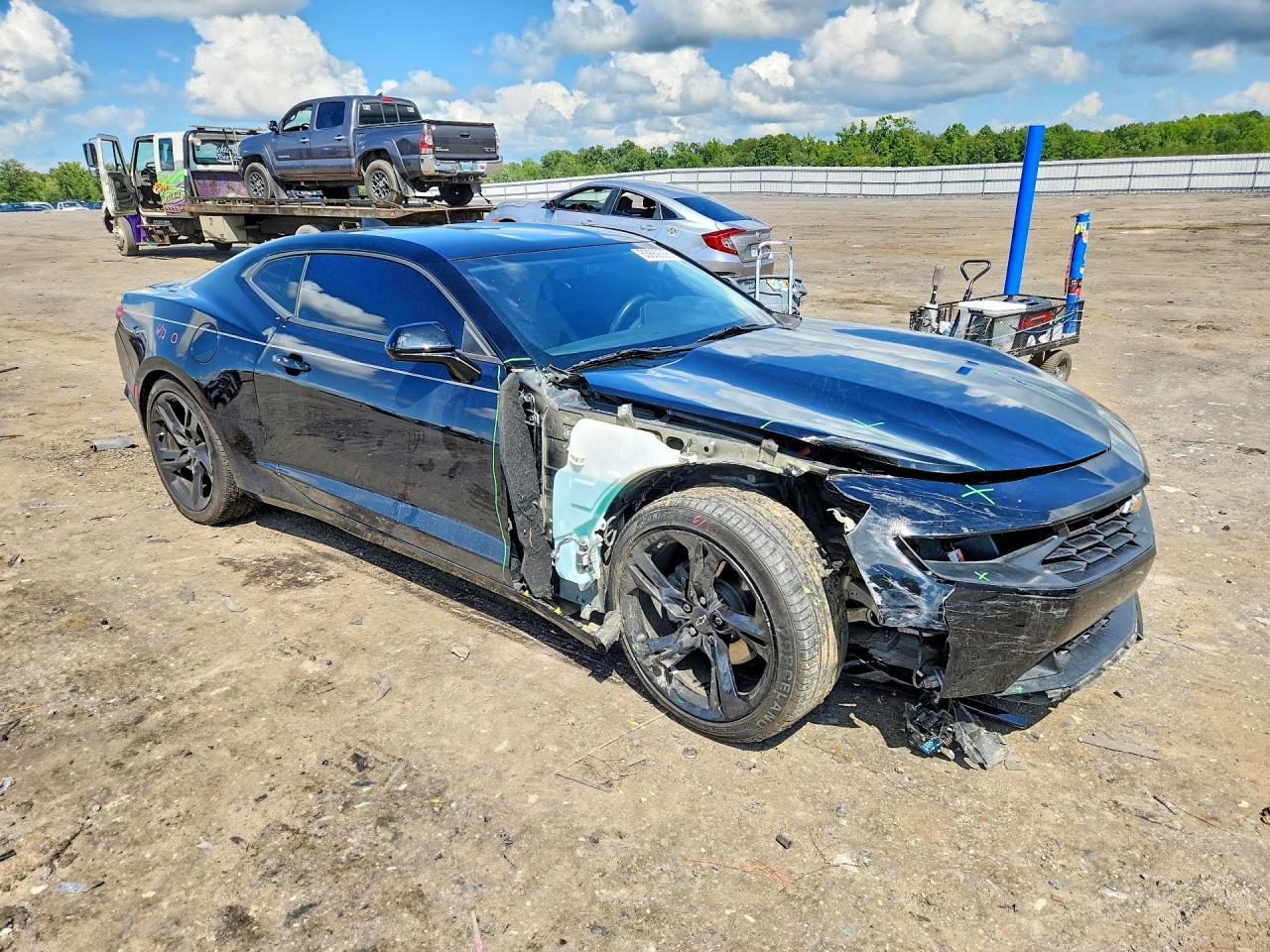 2022 Chevrolet Camaro Ls - zdjęcie 4