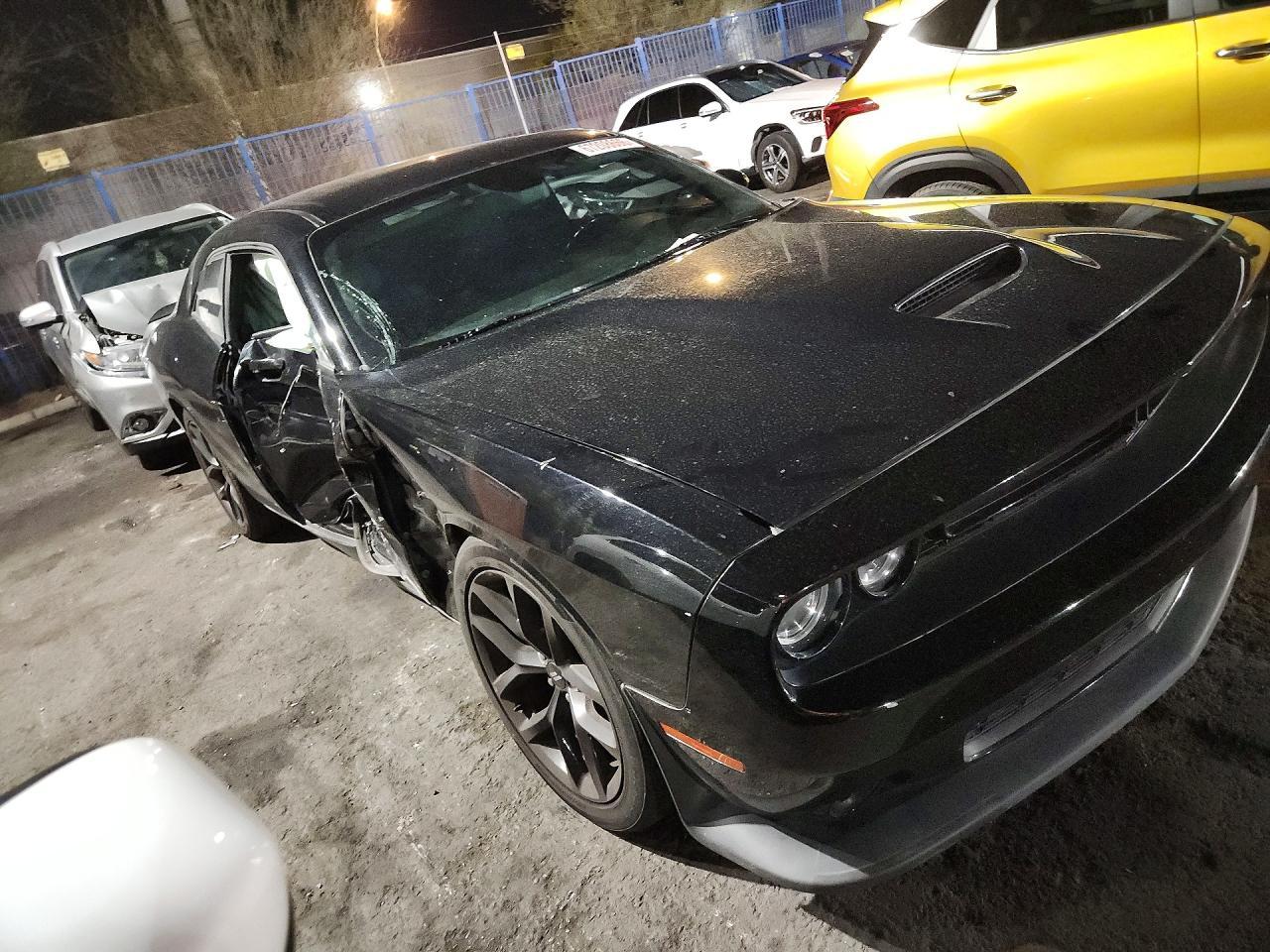 2019 Dodge Challenger R/T - zdjęcie 4