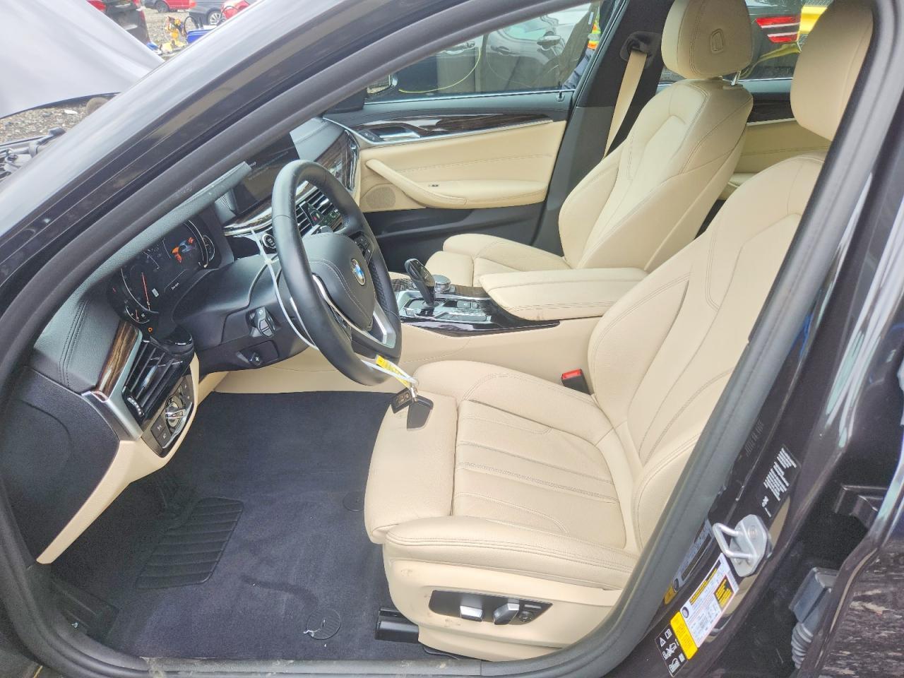 2018 BMW Seria 5 540i - zdjęcie 7
