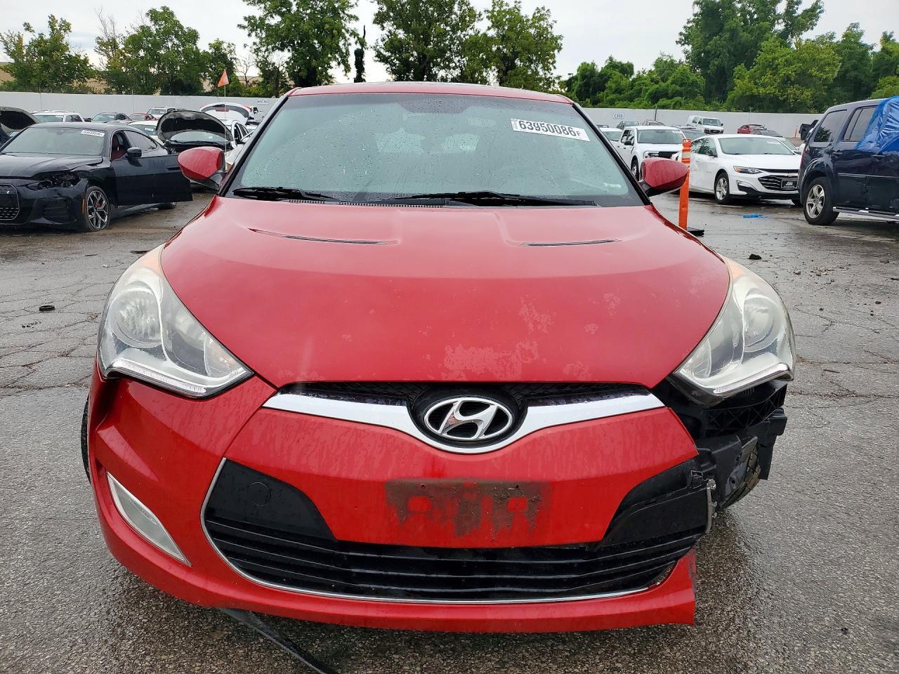 2013 Hyundai Veloster Base - zdjęcie 5