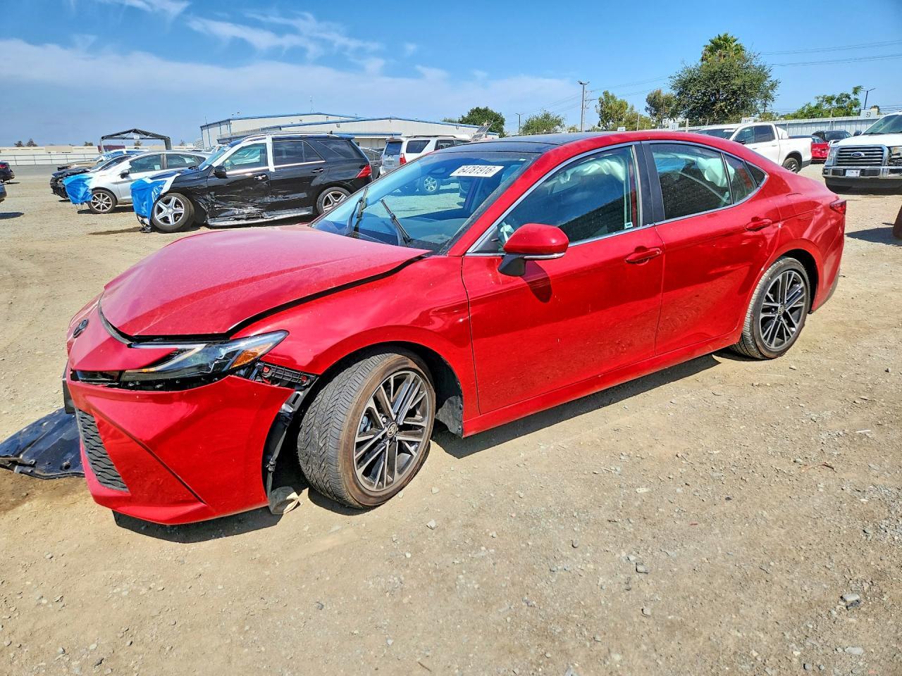 2025 Toyota Camry Xle - zdjęcie główne