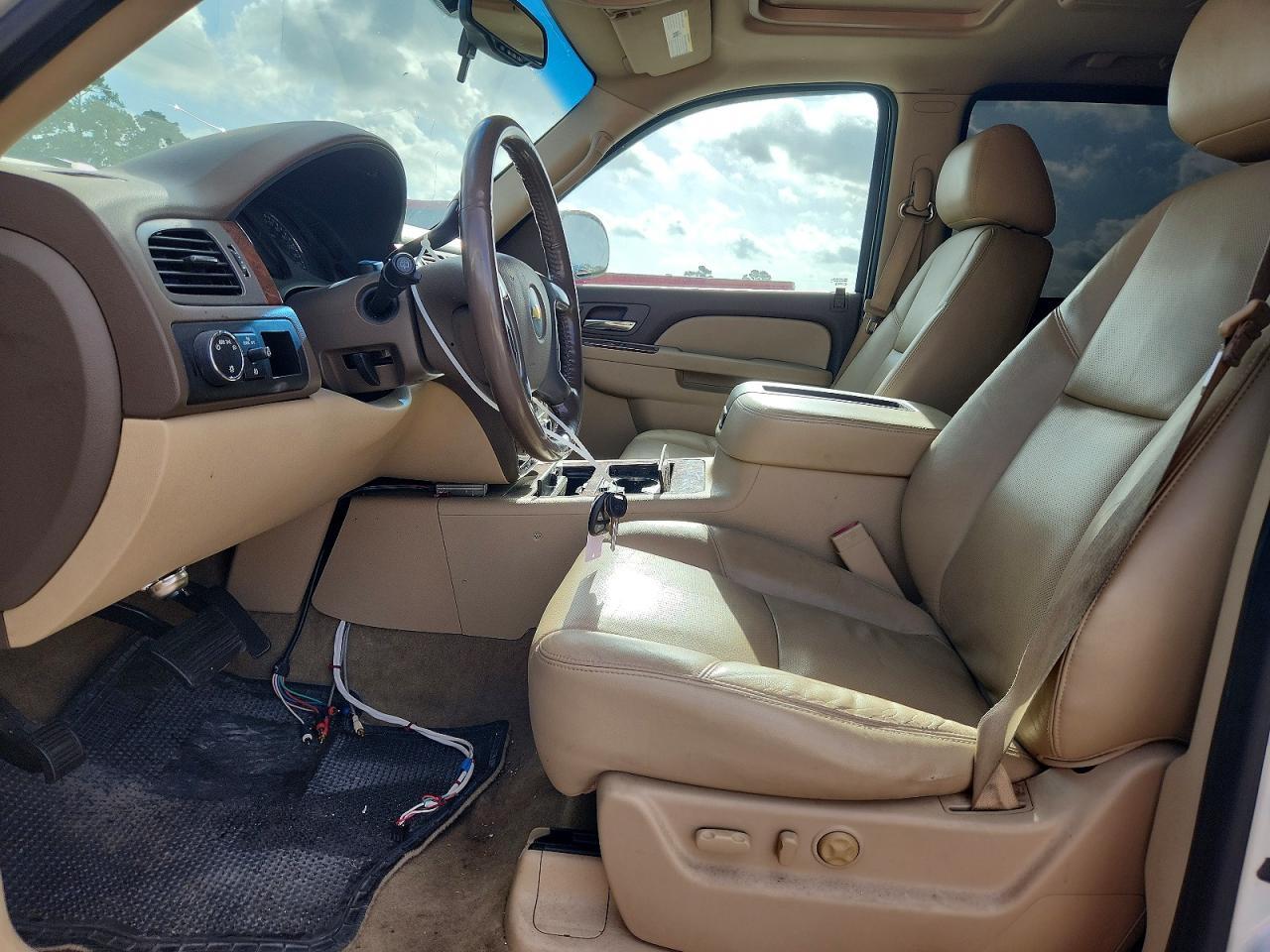 2014 Chevrolet Tahoe C1500 Ltz - zdjęcie 7