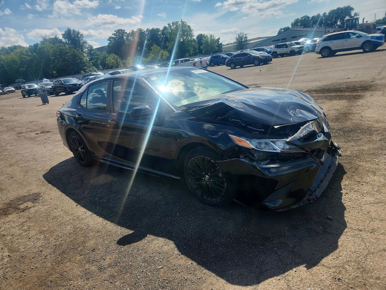 2020 Toyota Camry Se Nightshade - zdjęcie 4