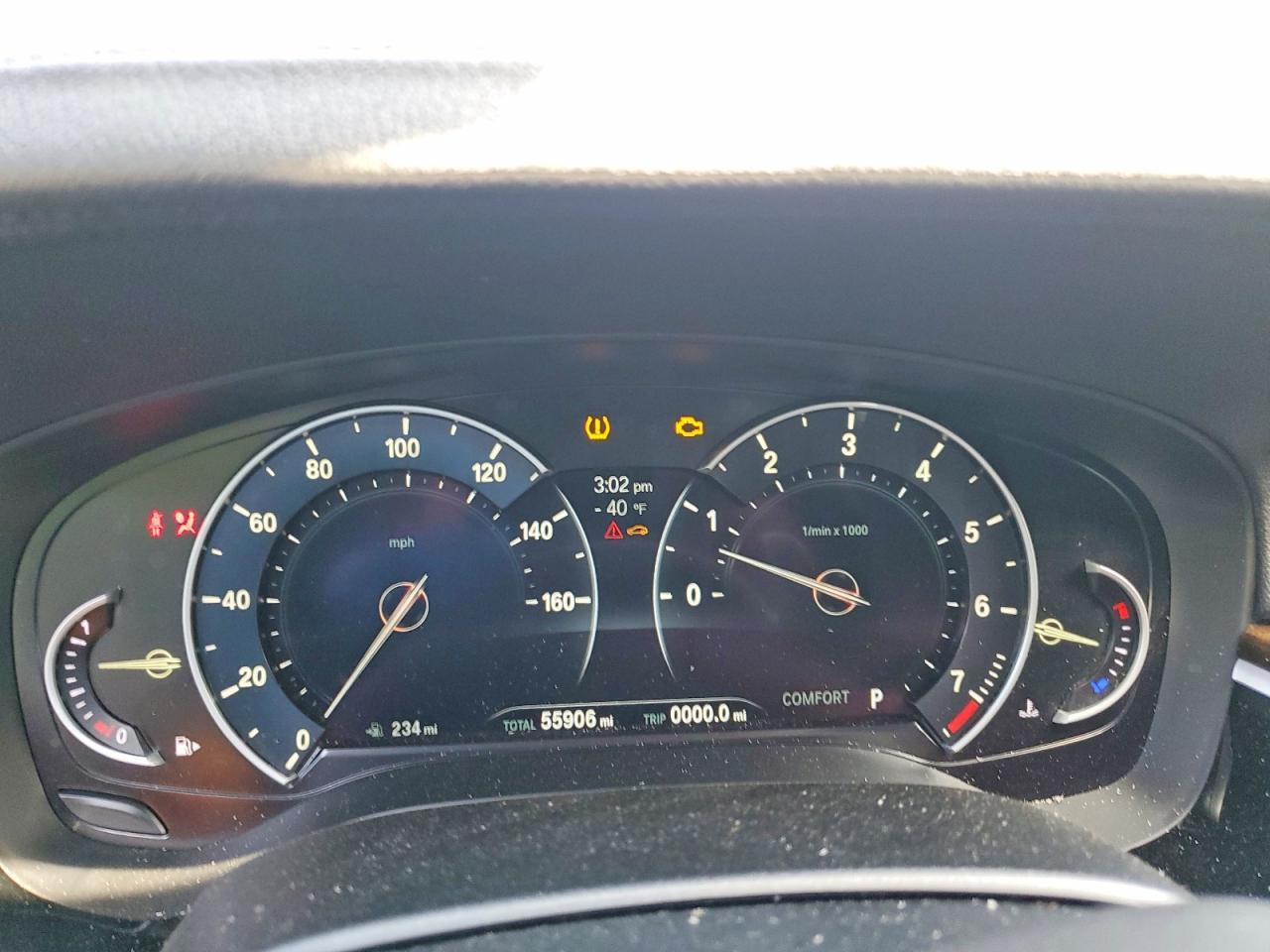 2017 BMW Seria 5 540i - zdjęcie 9
