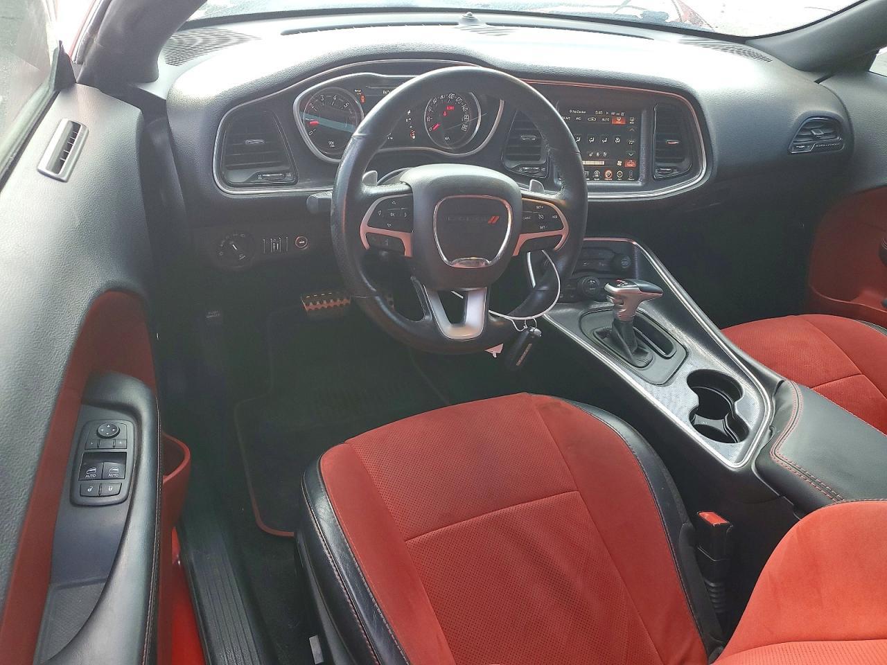 2016 Dodge Challenger R/T Scat Pack - zdjęcie 8