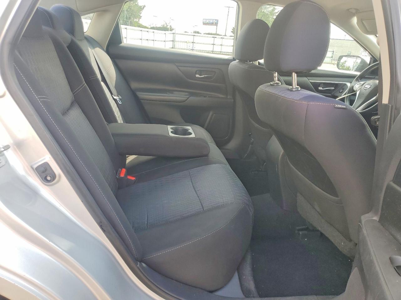 2016 Nissan Altima 2.5 S - zdjęcie 10