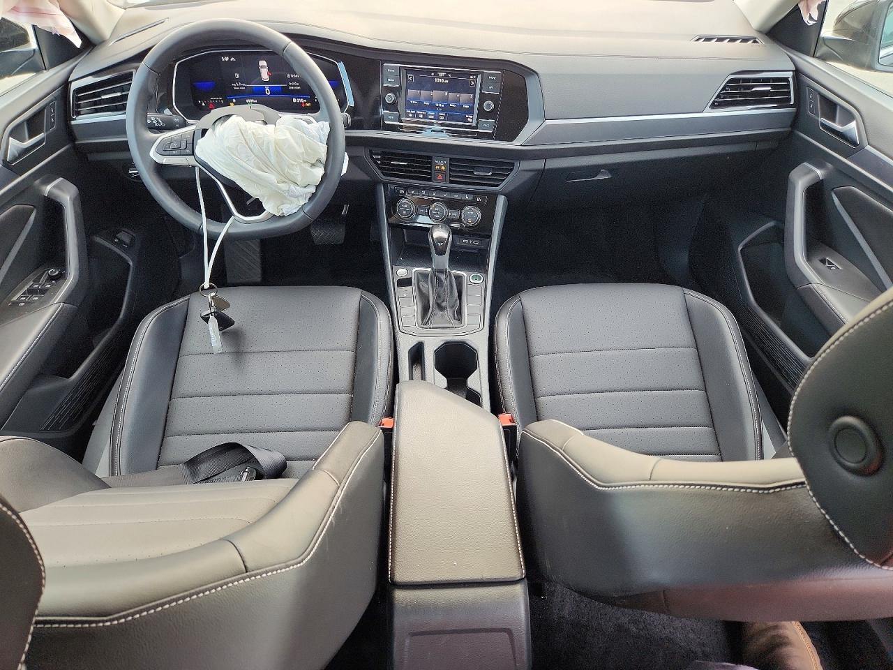 2023 Volkswagen Jetta Se - zdjęcie 8