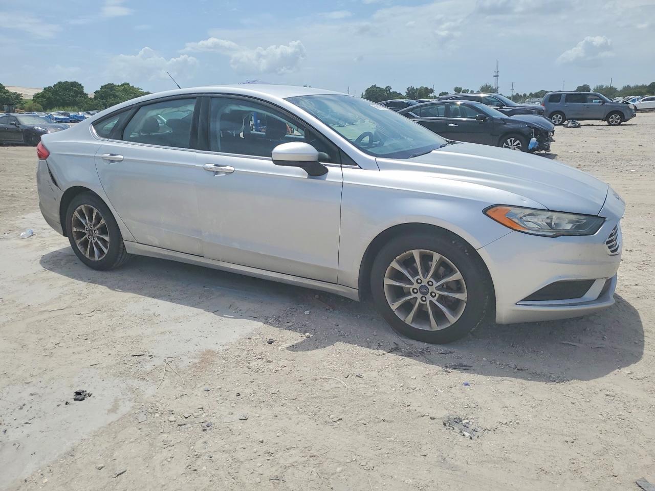 2017 Ford Fusion Se - zdjęcie 4