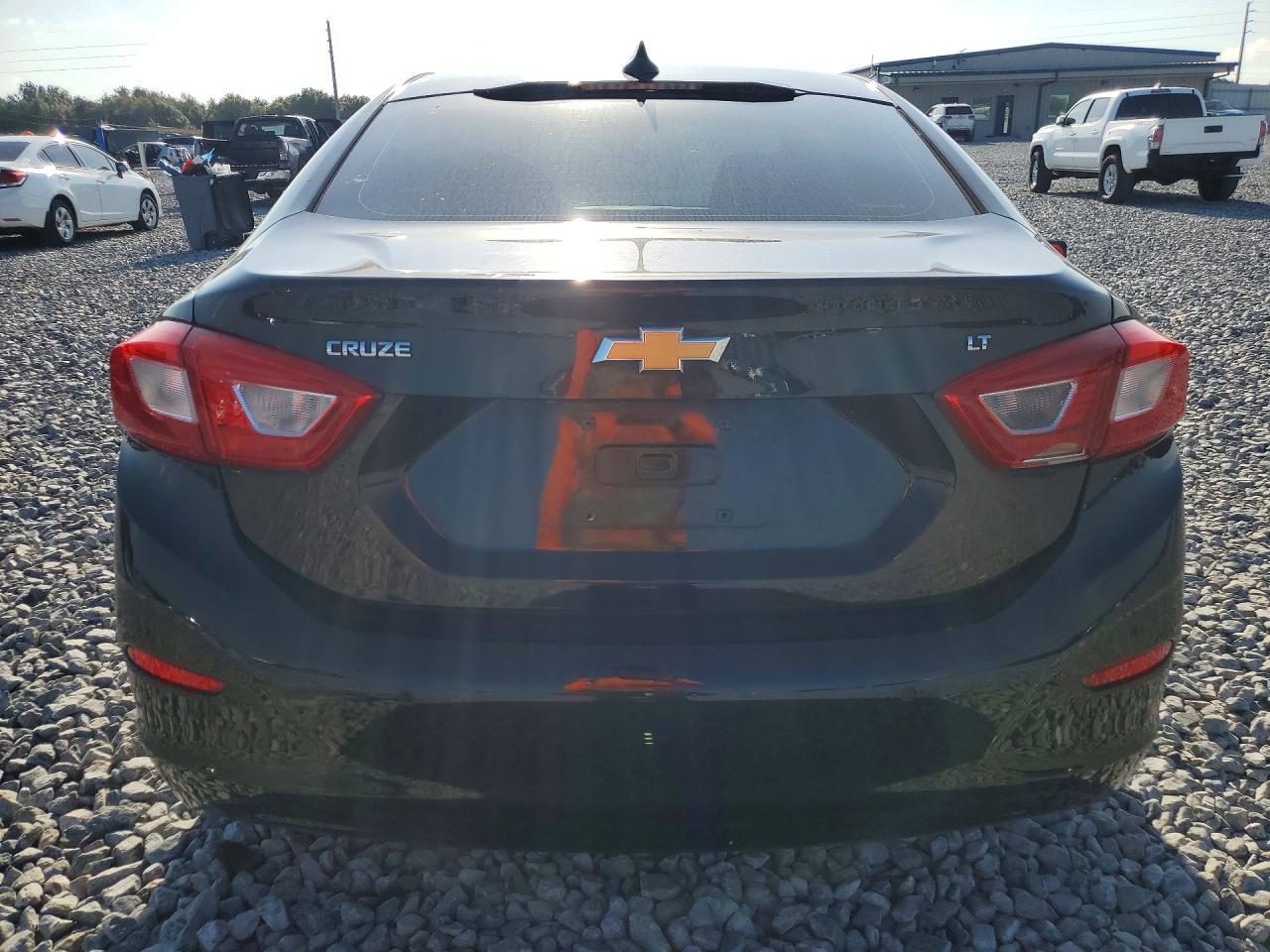2016 Chevrolet Cruze Lt - zdjęcie 6