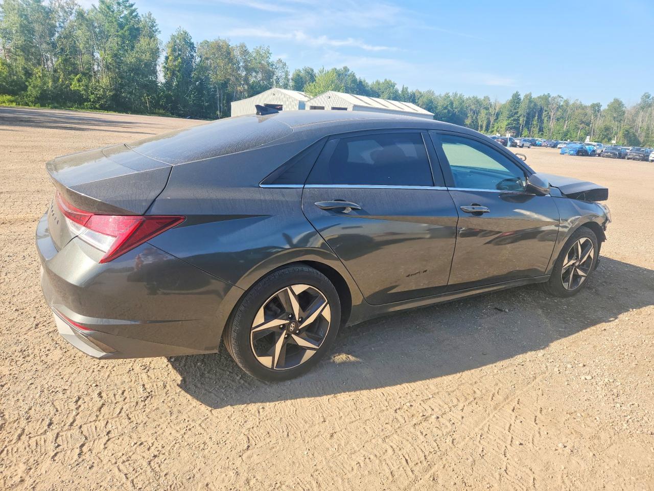 2023 Hyundai Elantra Sel - zdjęcie 3