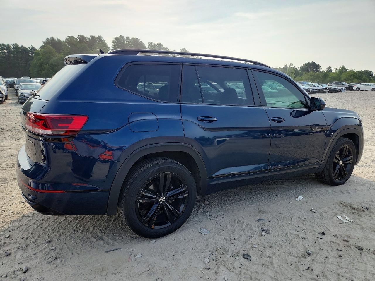 2023 Volkswagen Atlas Sel R-Line - zdjęcie 3
