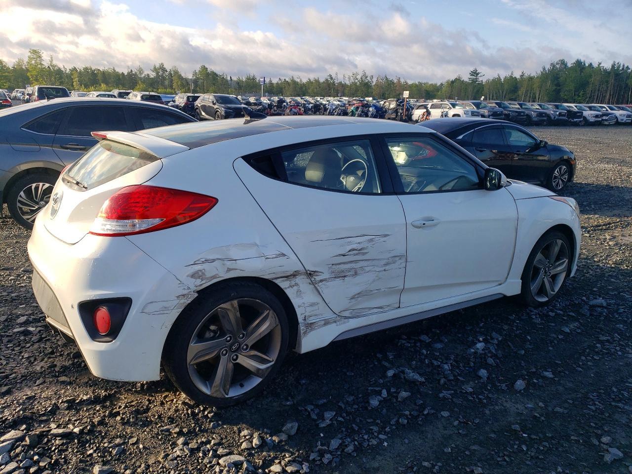 2013 Hyundai Veloster Turbo - zdjęcie 3