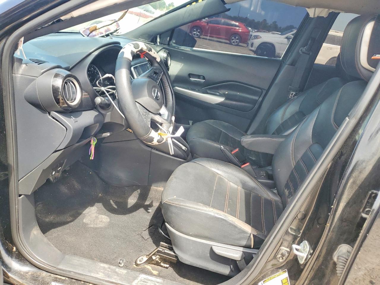 2019 Nissan Kicks Sr - zdjęcie 7