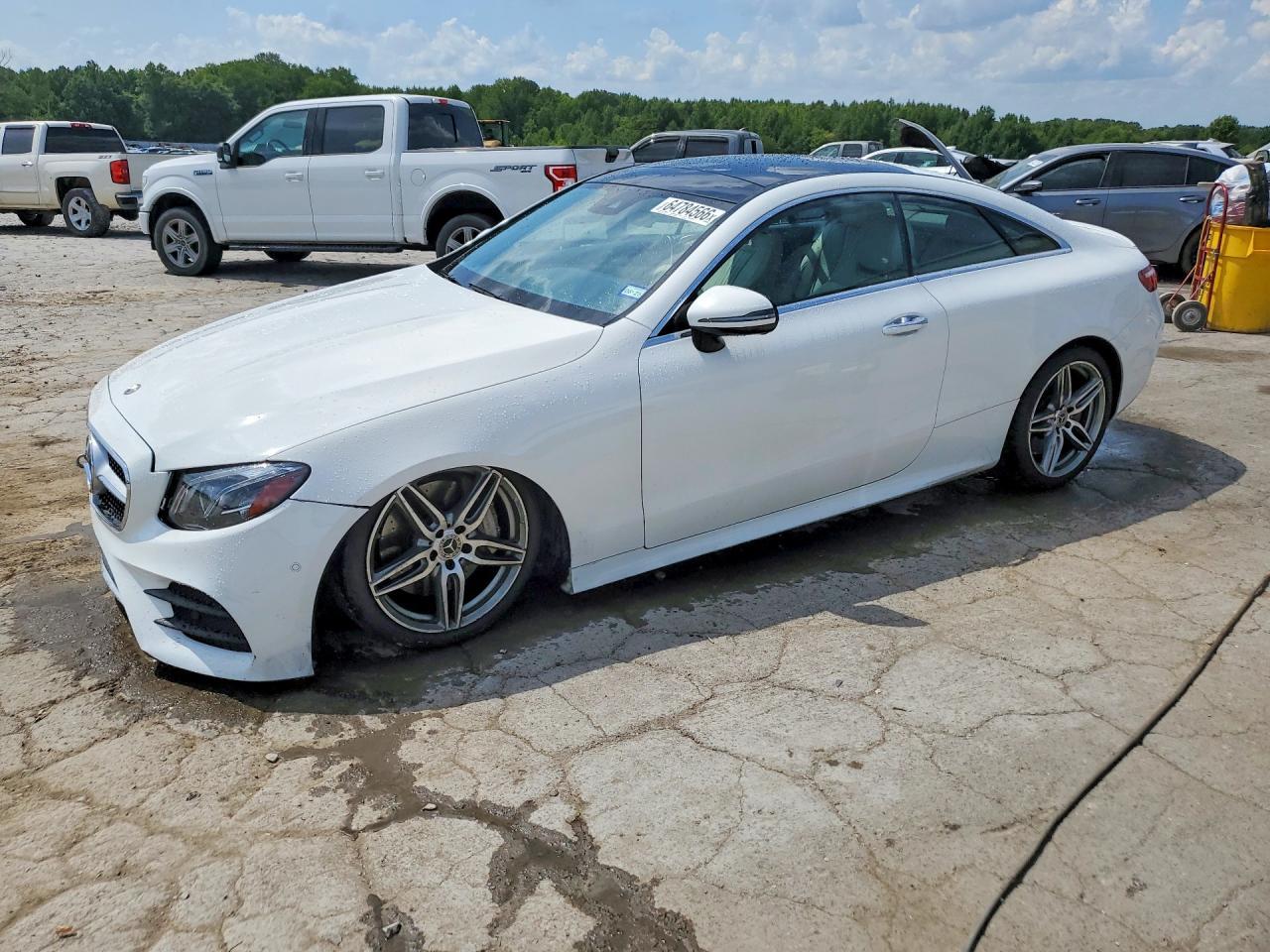 2018 Mercedes-Benz E 400 - zdjęcie główne