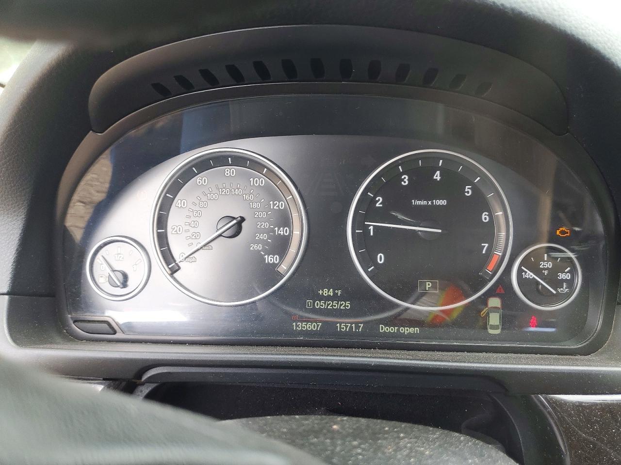 2016 BMW Seria 5 528i - zdjęcie 9