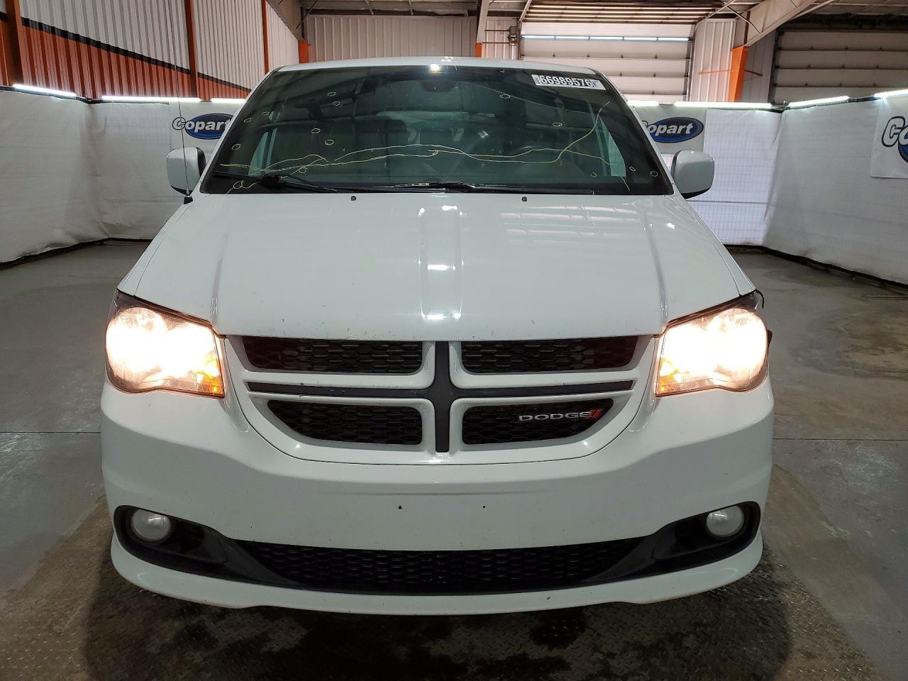 2019 Dodge Grand Caravan Gt - zdjęcie 5
