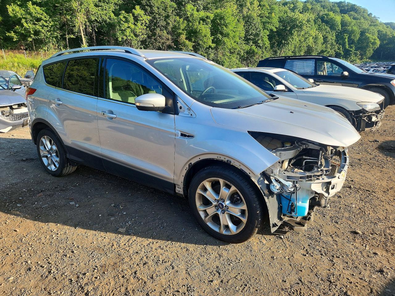 2014 Ford Escape Titanium - zdjęcie 4