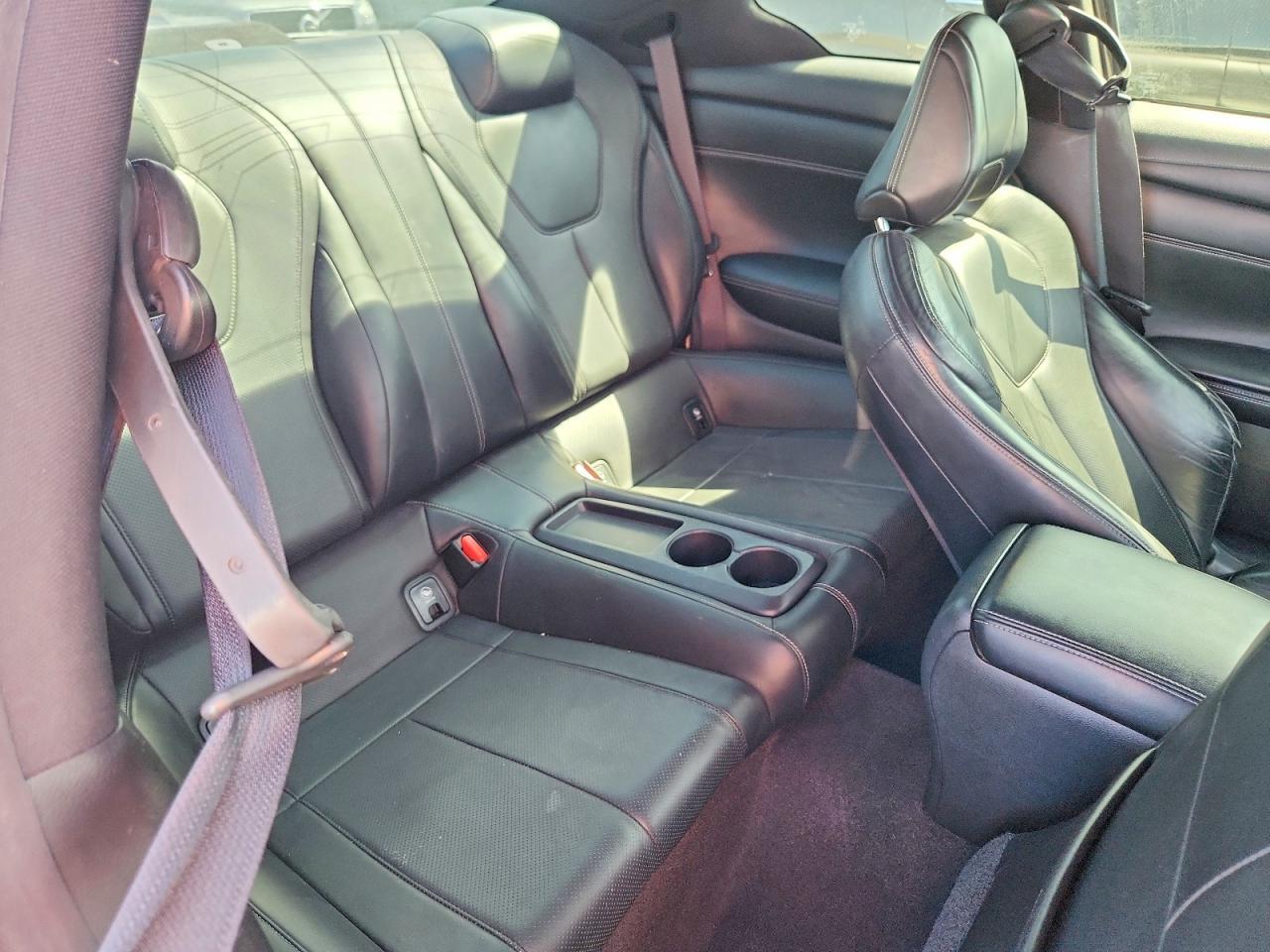 2017 Infiniti Q60 Red Sport 400 - zdjęcie 10