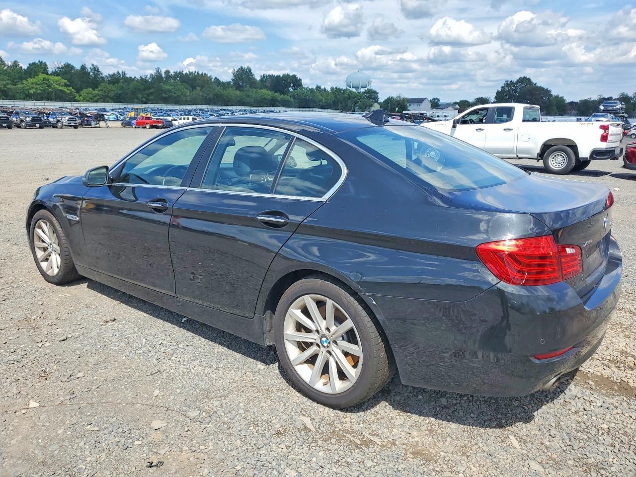 2014 BMW 5 Series - zdjęcie 2