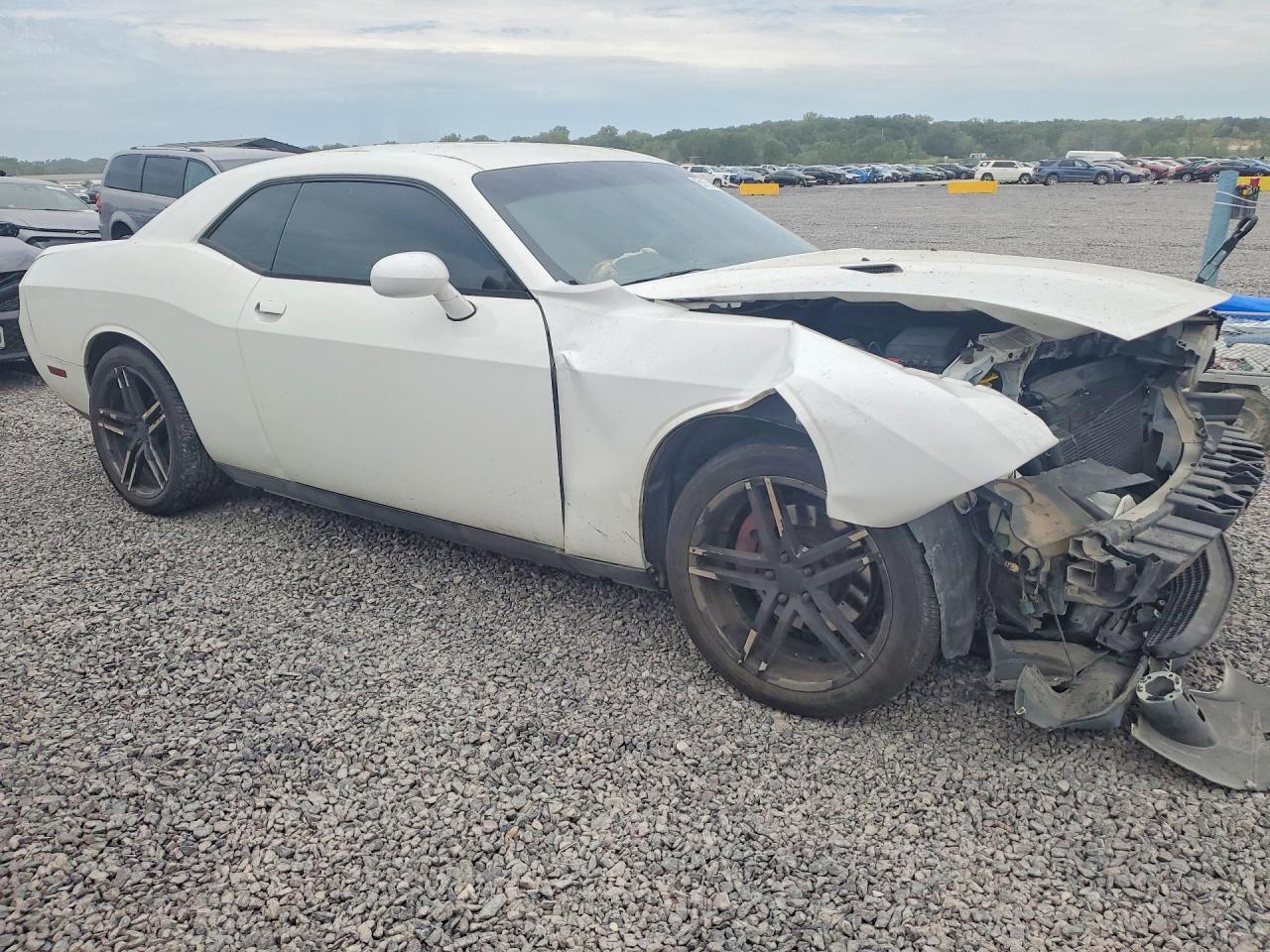 2013 Dodge Challenger Sxt - zdjęcie 4