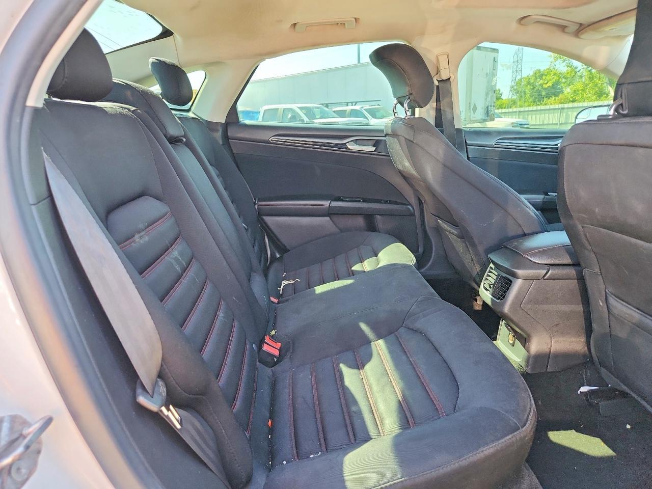 2014 Ford Fusion Se - zdjęcie 10