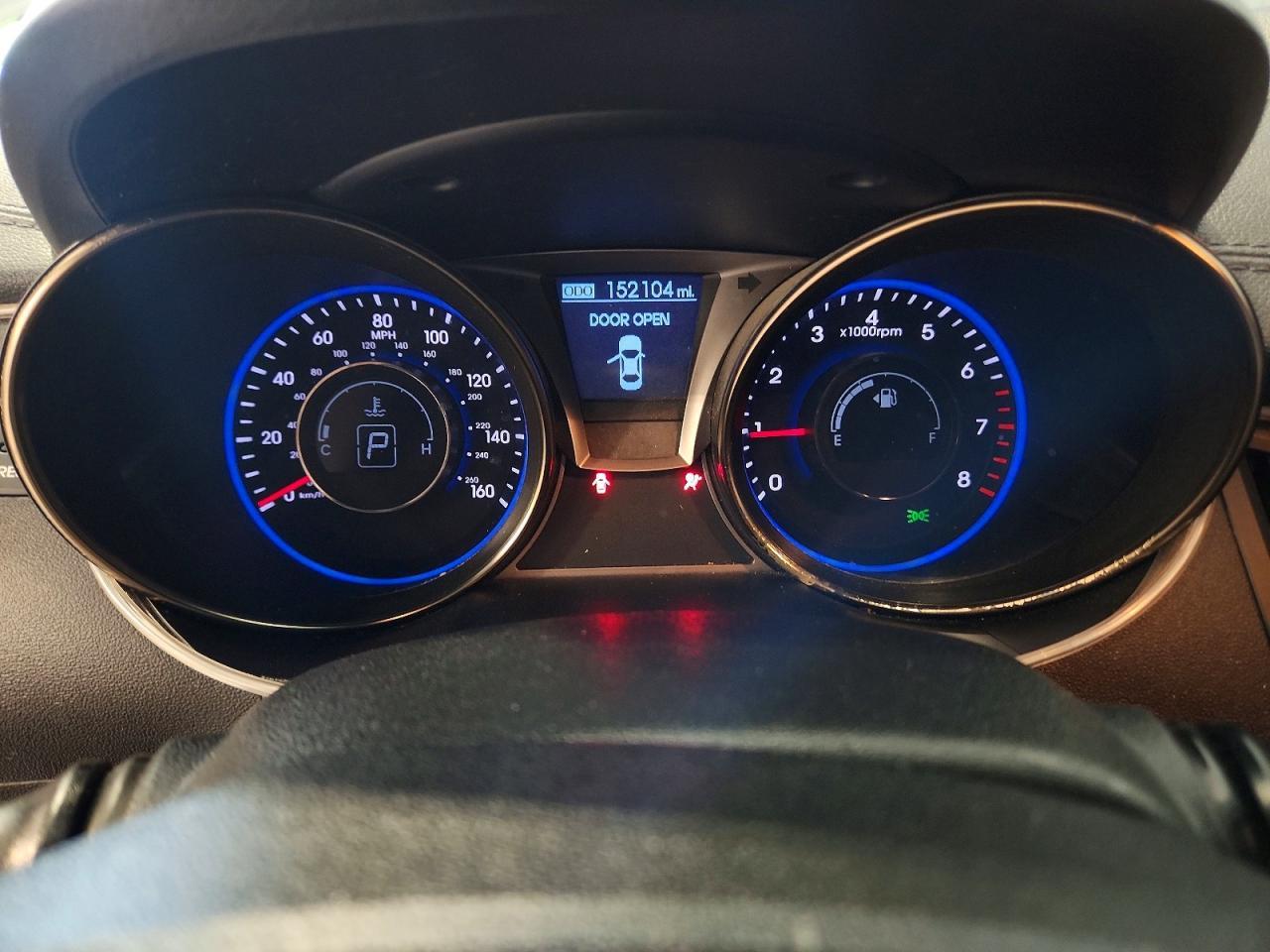 2014 Hyundai Genesis Coupe 2.0T Premium - zdjęcie 9