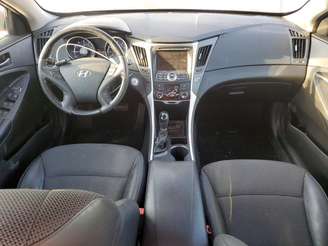 2013 Hyun Sonata - zdjęcie 8