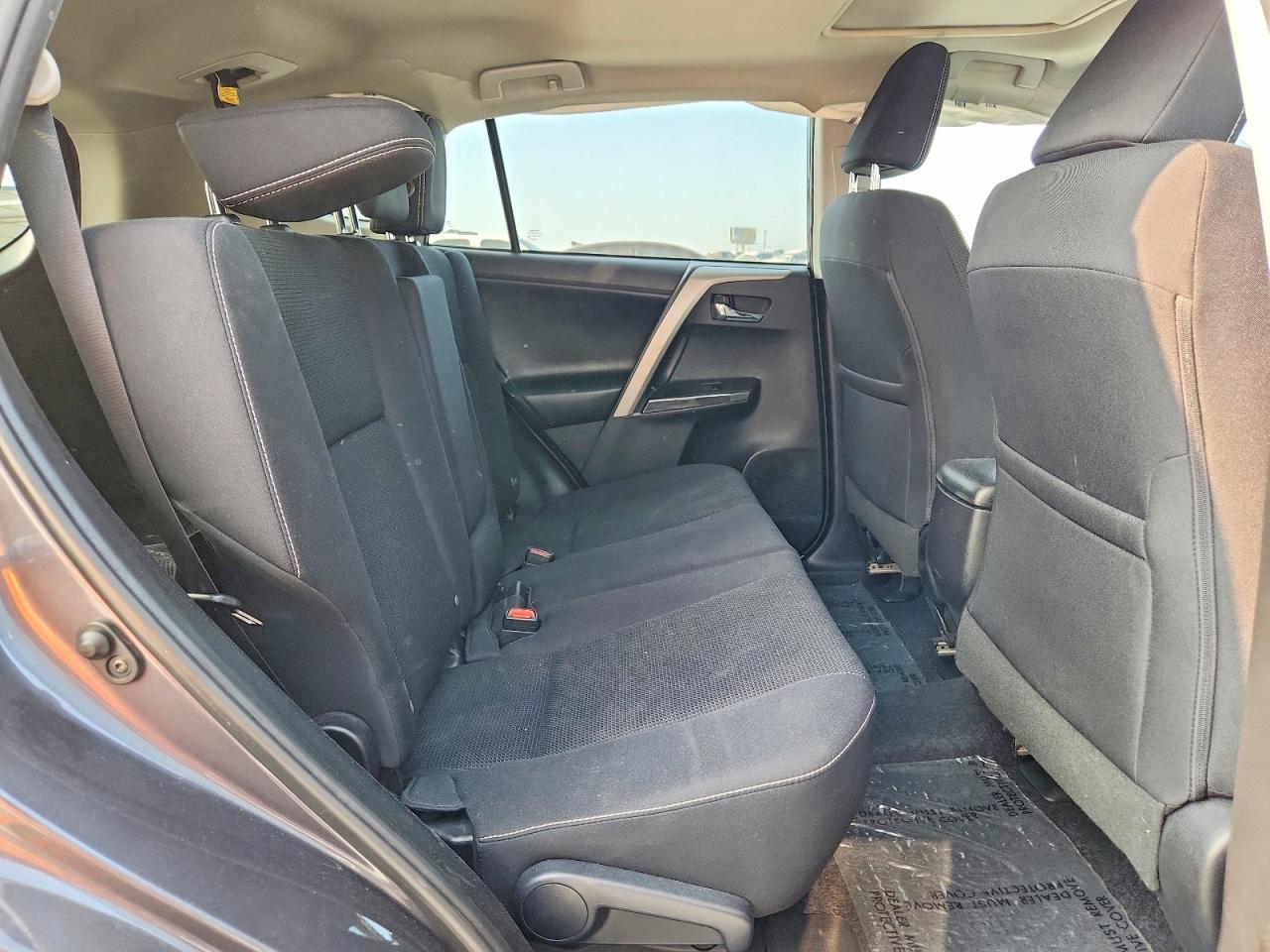 2018 Toyota Rav4 Adventure - zdjęcie 10