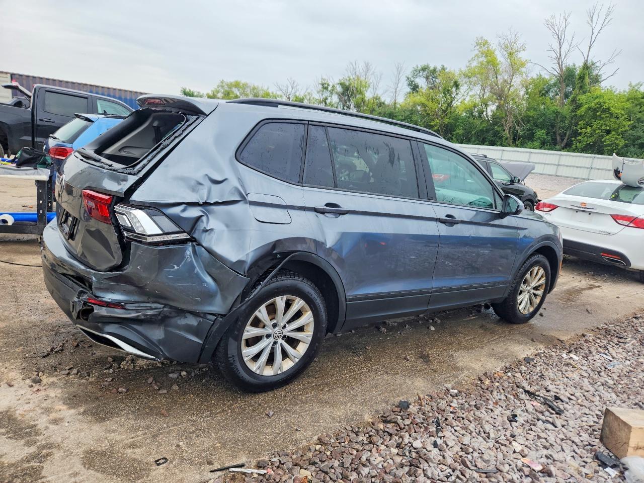 2019 Volkswagen Tiguan S - zdjęcie 3