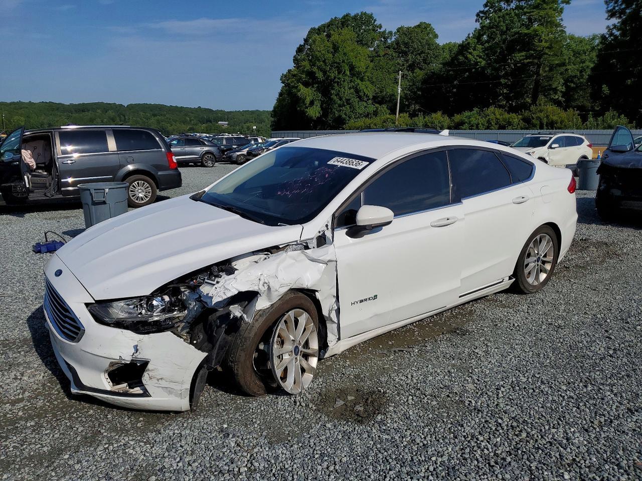 2019 Ford Fusion Se - zdjęcie główne