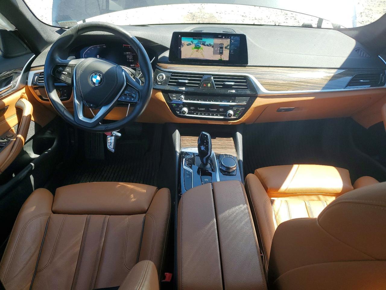 2020 BMW Seria 5 530i - zdjęcie 8