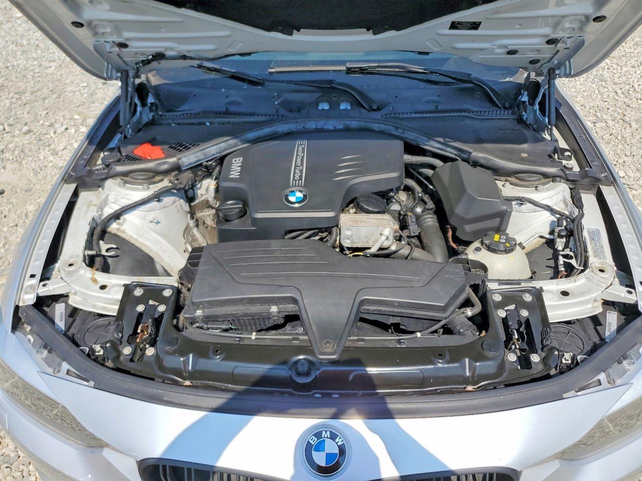 2015 BMW Seria 3 328i - zdjęcie 11