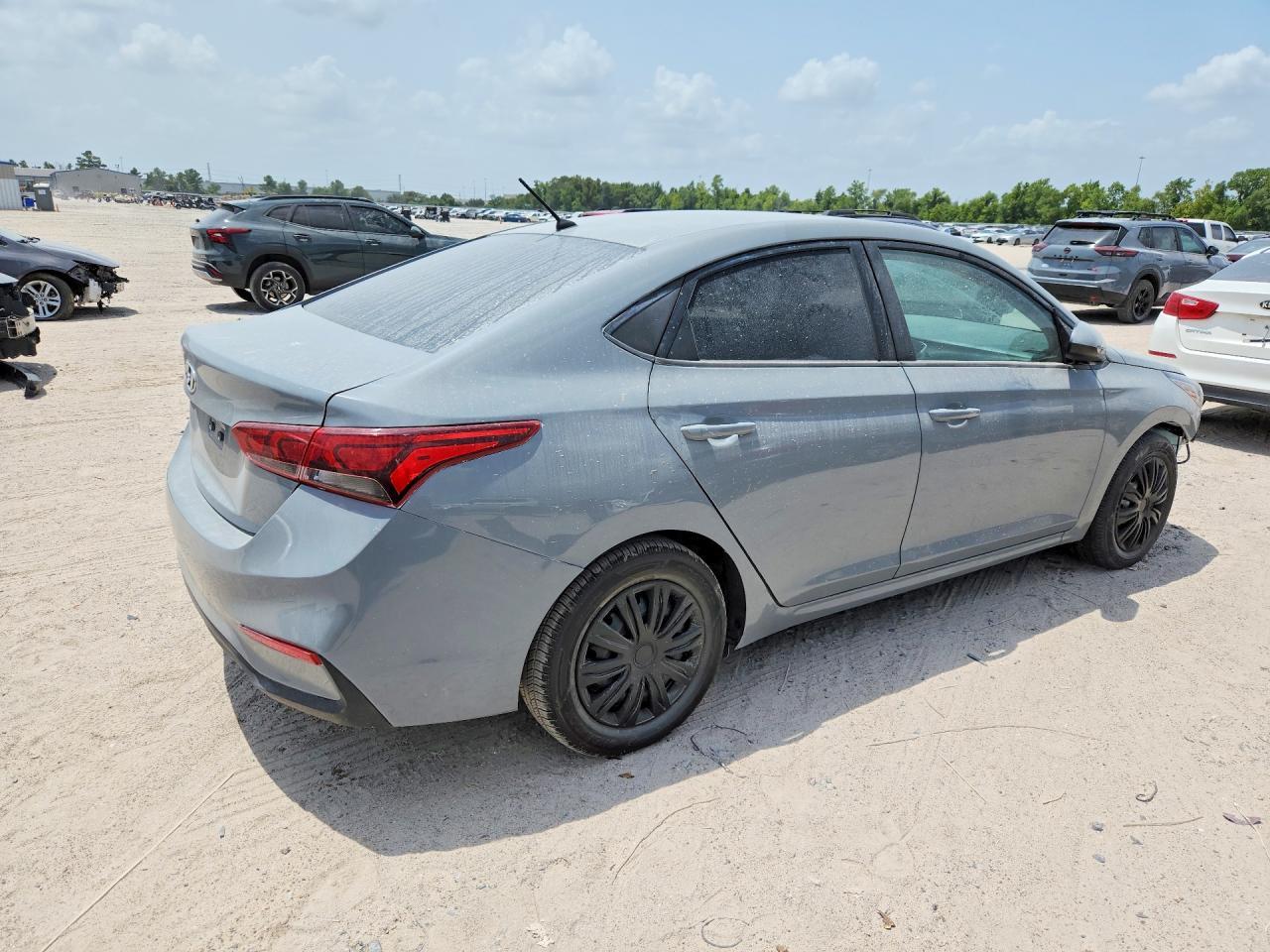 2021 Hyundai Accent Se - zdjęcie 5