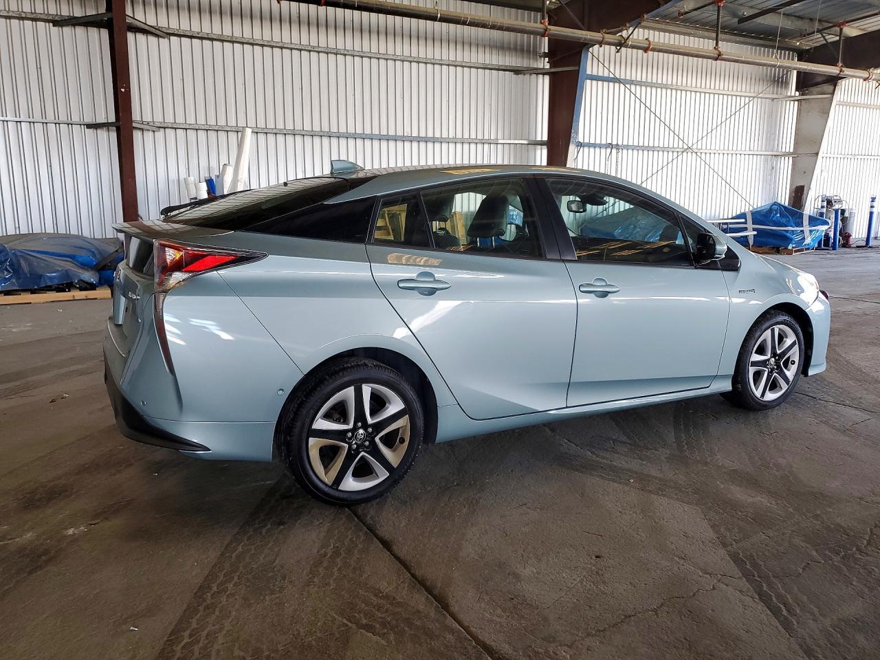 2017 Toyota Prius Four Touring - zdjęcie 3