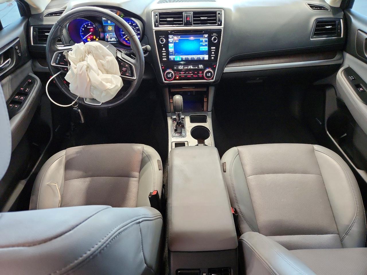 2018 Subaru Outback 3.6R Limited - zdjęcie 8