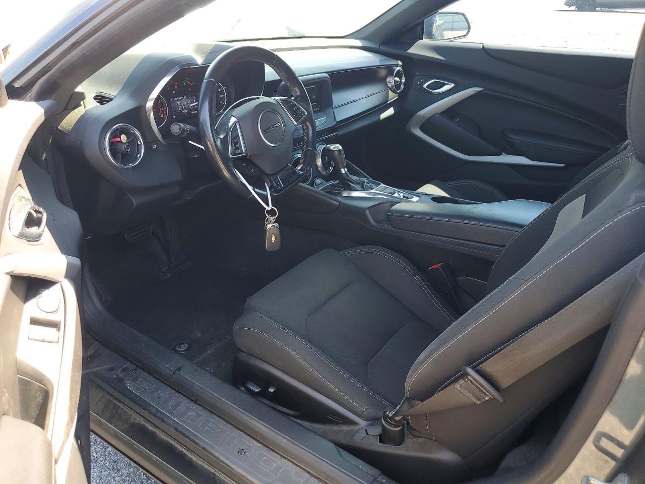 2019 Chevrolet Camaro Ls - zdjęcie 8