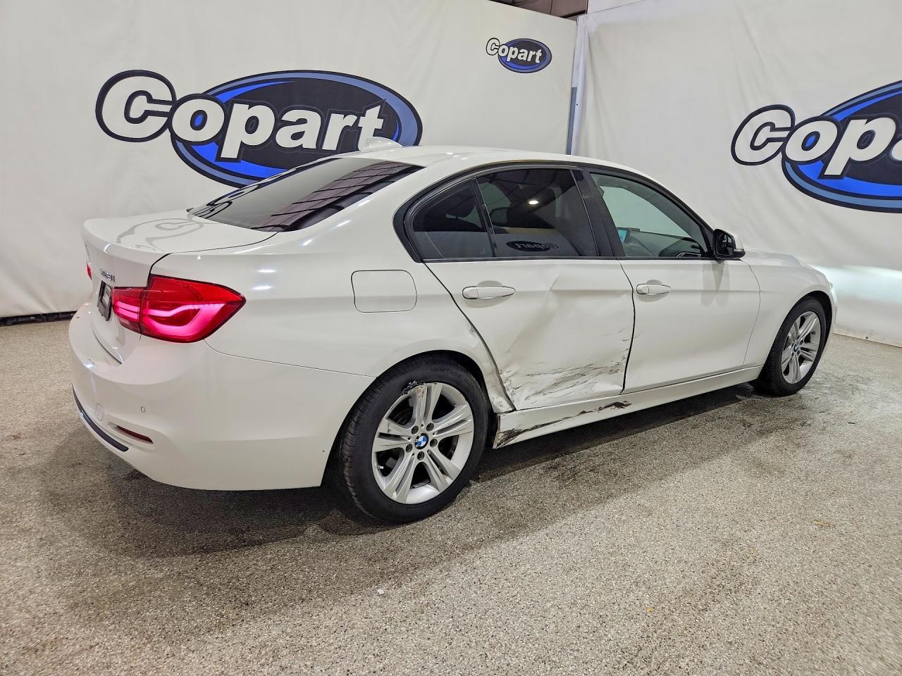 BMW Seria 3 - zdjęcie 3