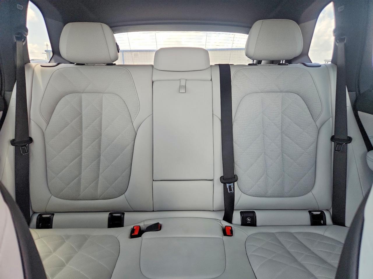 2025 BMW X5 xDrive40I - zdjęcie 10
