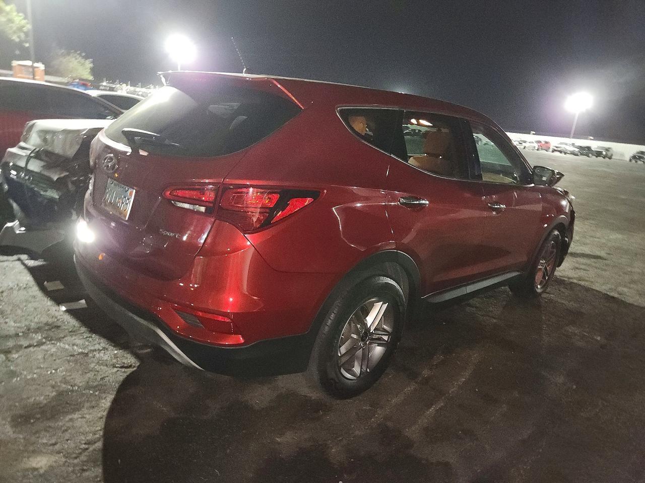 2018 Hyundai Santa Fe Sport 2.4L - zdjęcie 3
