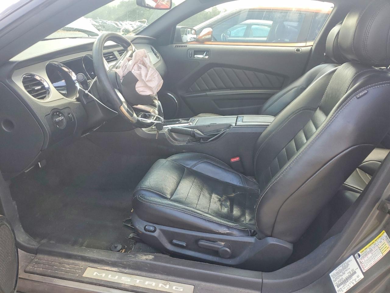 2014 Ford Mustang - zdjęcie 7