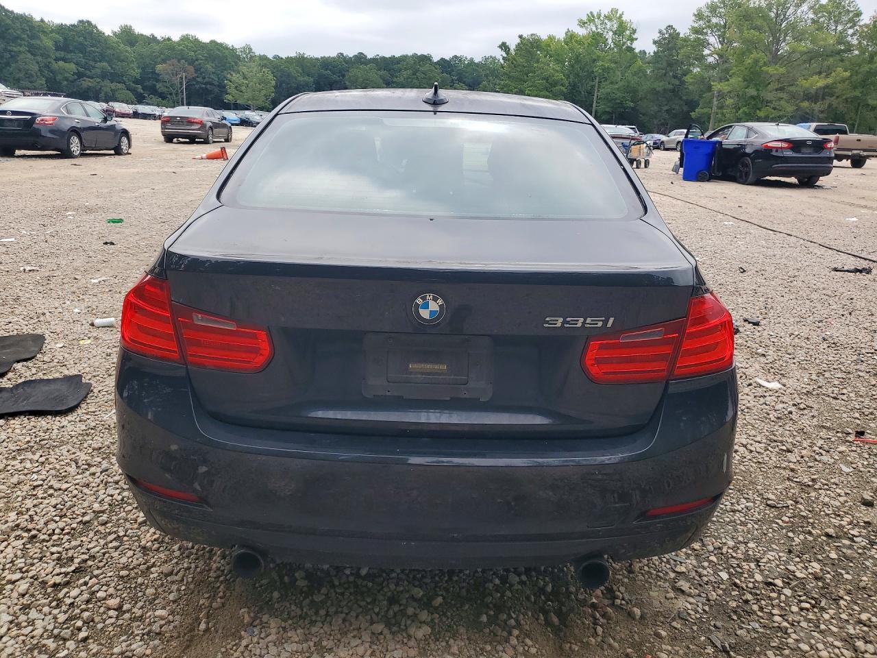 2013 BMW 335 I - zdjęcie 6