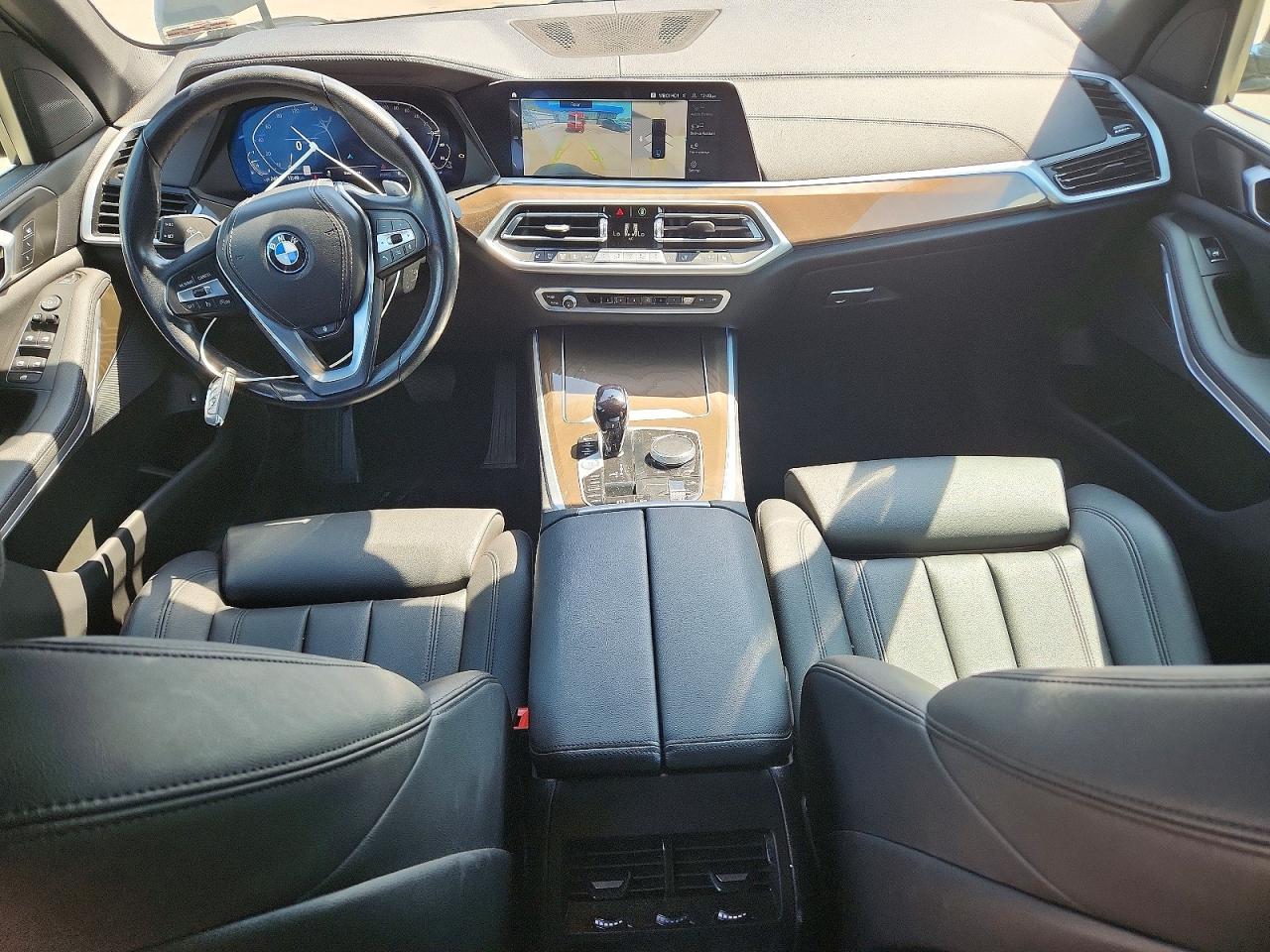2022 BMW X5 xDrive45E - zdjęcie 8