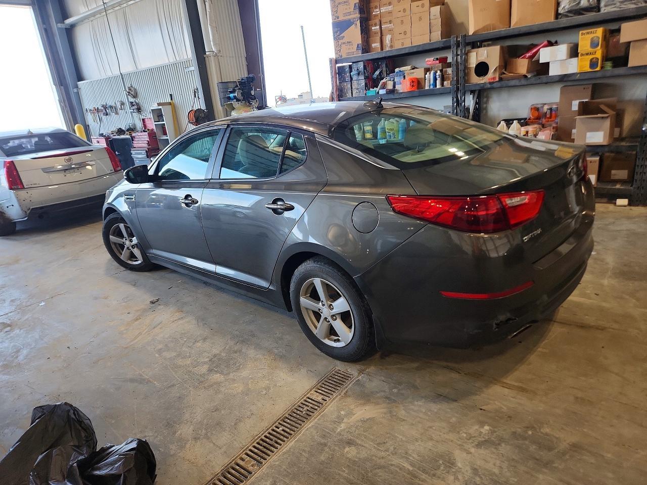 2015 Kia Optima Lx - zdjęcie 2