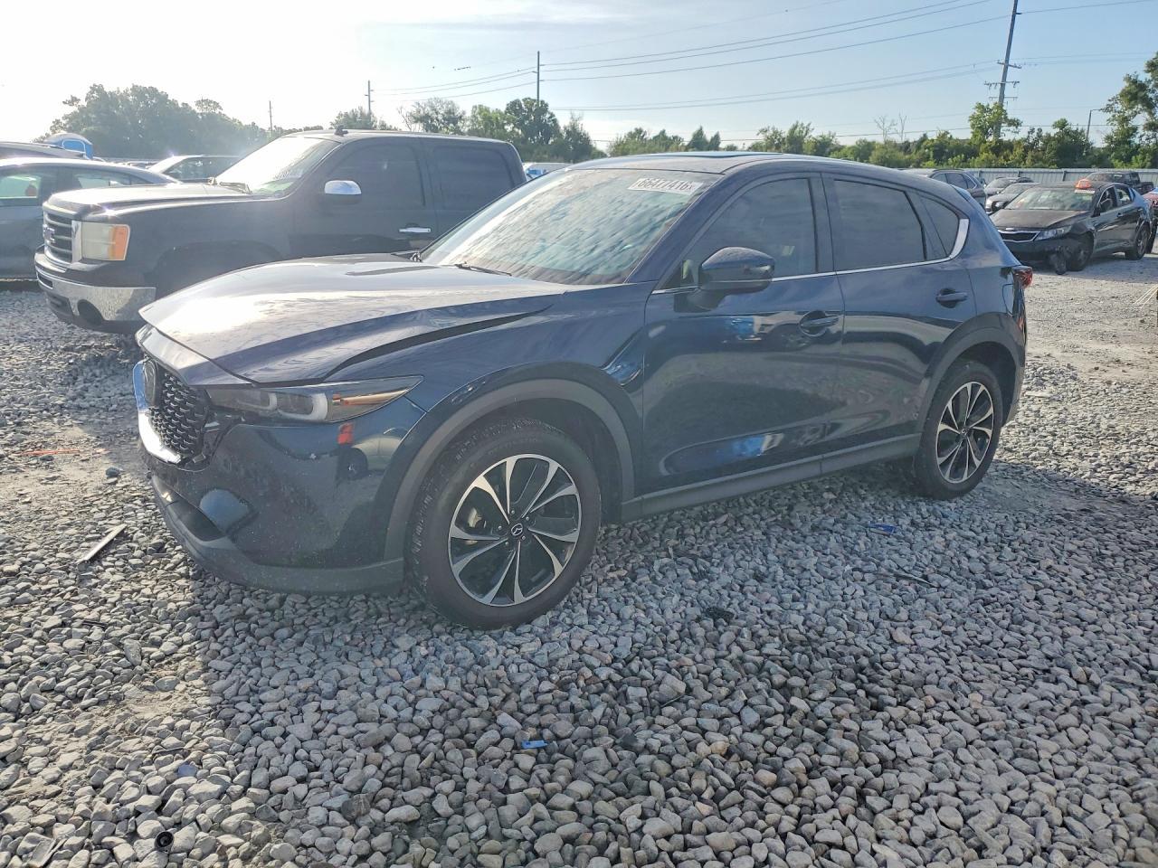 2022 Mazda Cx-5 Premium - zdjęcie główne