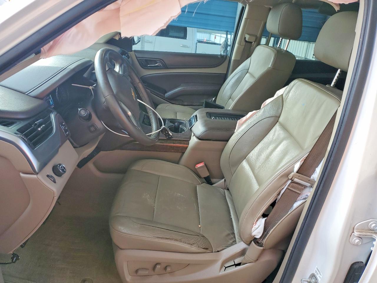 2016 Chevrolet Tahoe C1500 Lt - zdjęcie 7