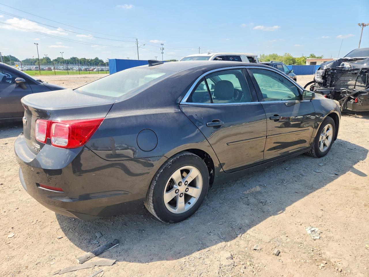 2015 Chevrolet Malibu Ls - zdjęcie 3