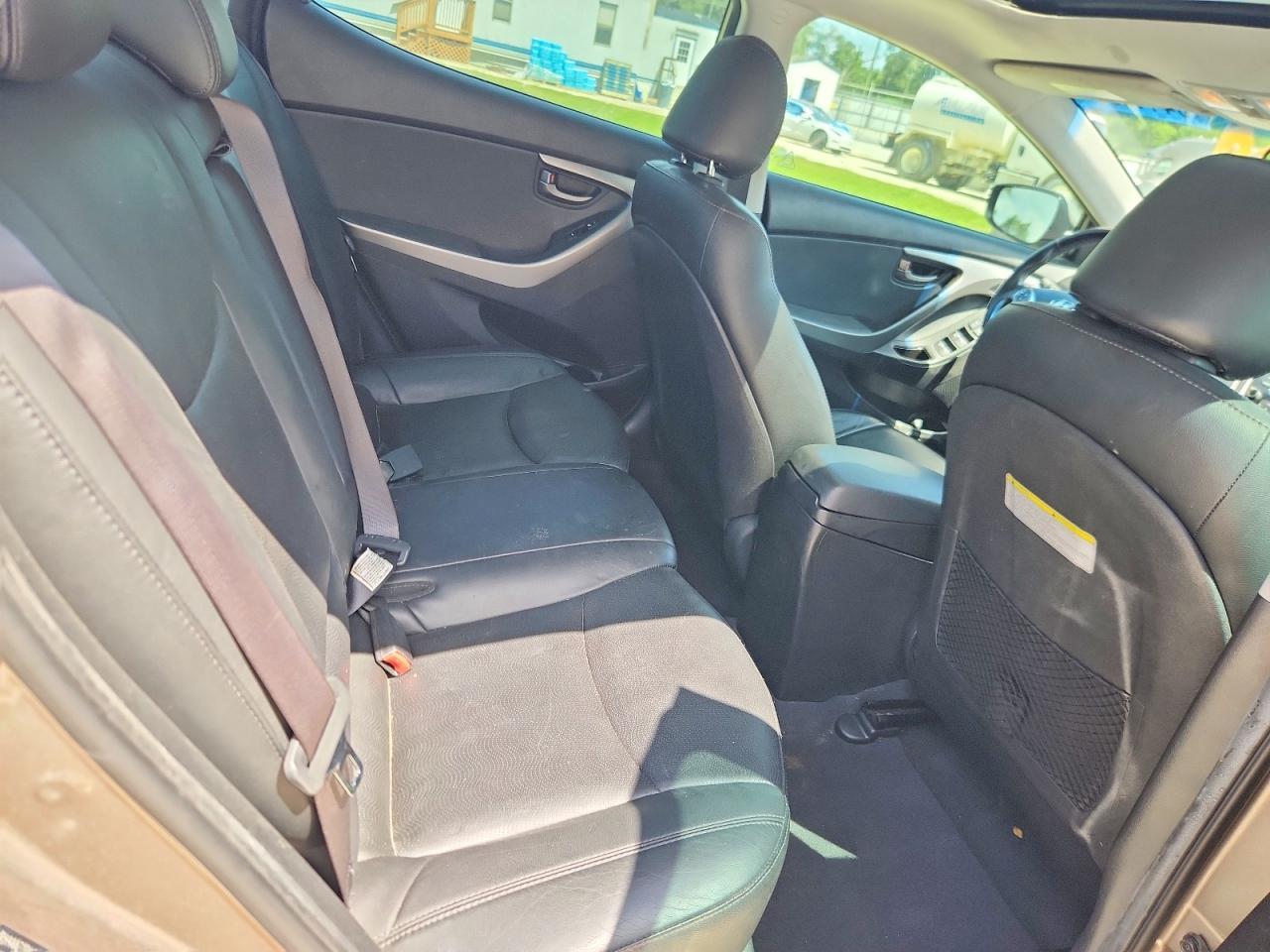 2013 Hyundai Elantra Limited - zdjęcie 10